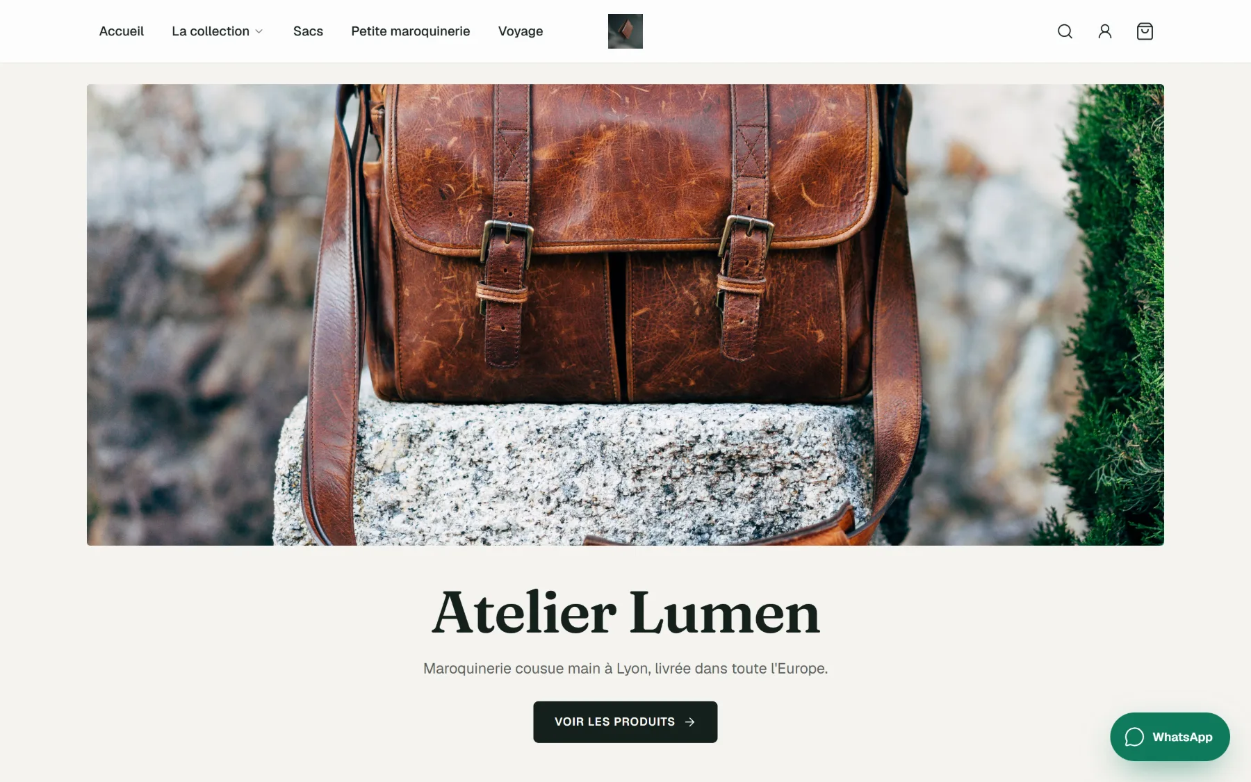 Page d'accueil d'une boutique de maroquinerie Boutora sur grand écran : menu, bannière plein cadre et nom de la boutique.